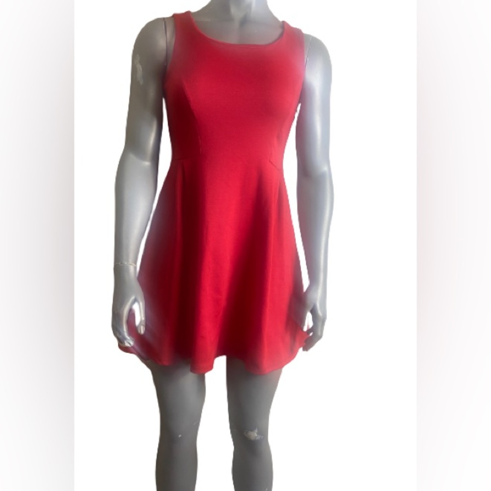 Pre-loved no brand Red dress above the knee